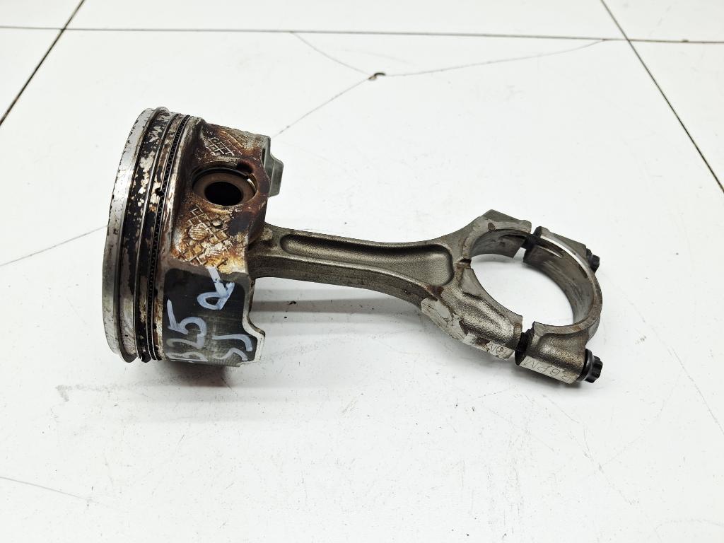 Поршень с шатуном, 3000 рублей, Пермь