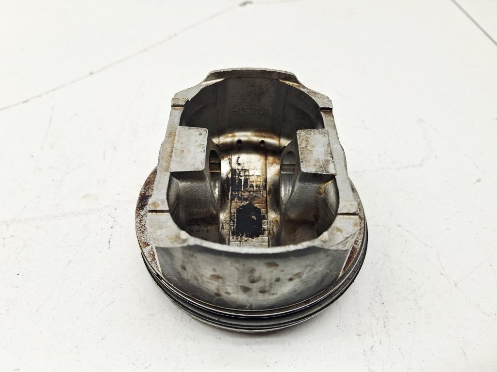 Поршень, 1000 рублей, Пермь