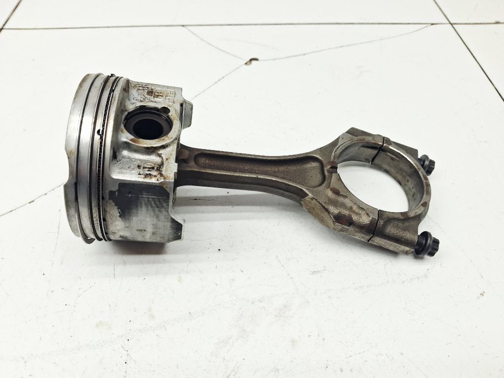 Поршень с шатуном, 3000 рублей, Пермь