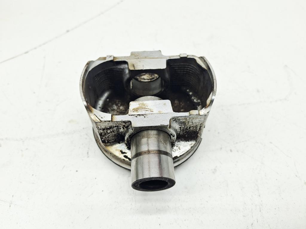 Поршень, 1000 рублей, Пермь