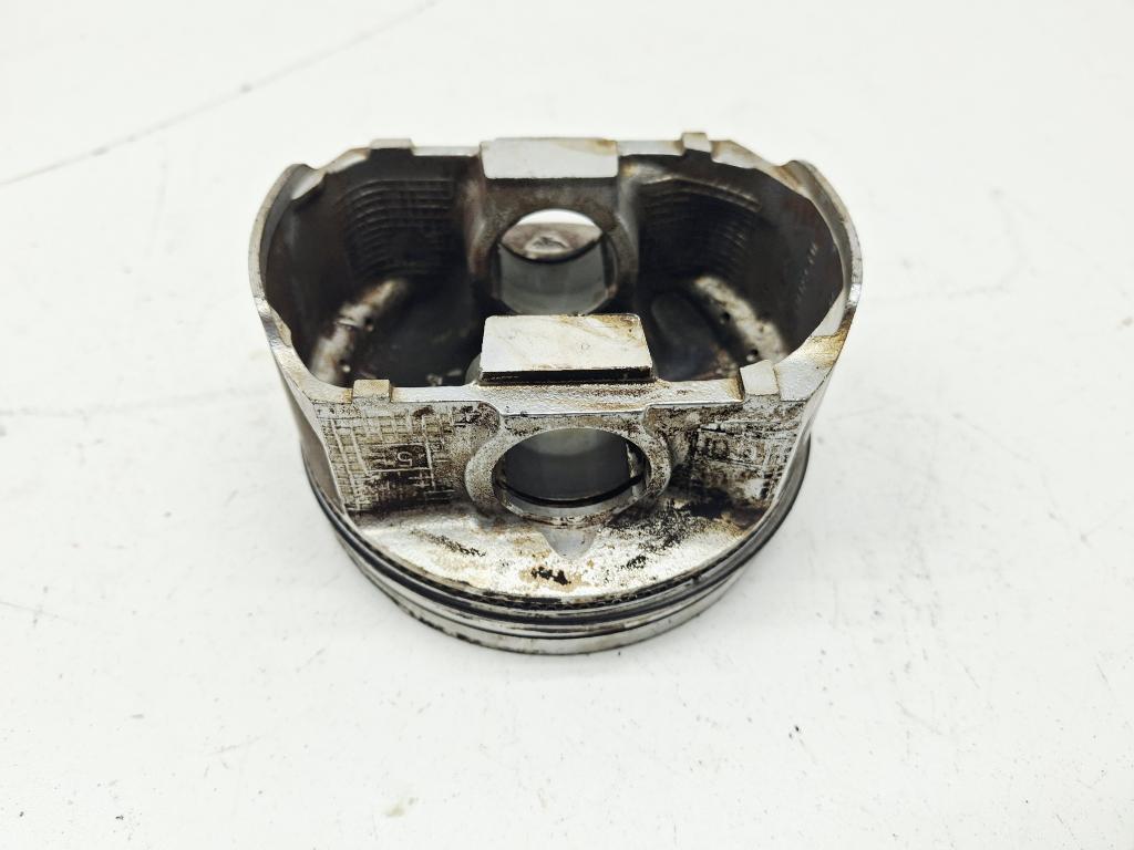 Поршень, 1000 рублей, Пермь