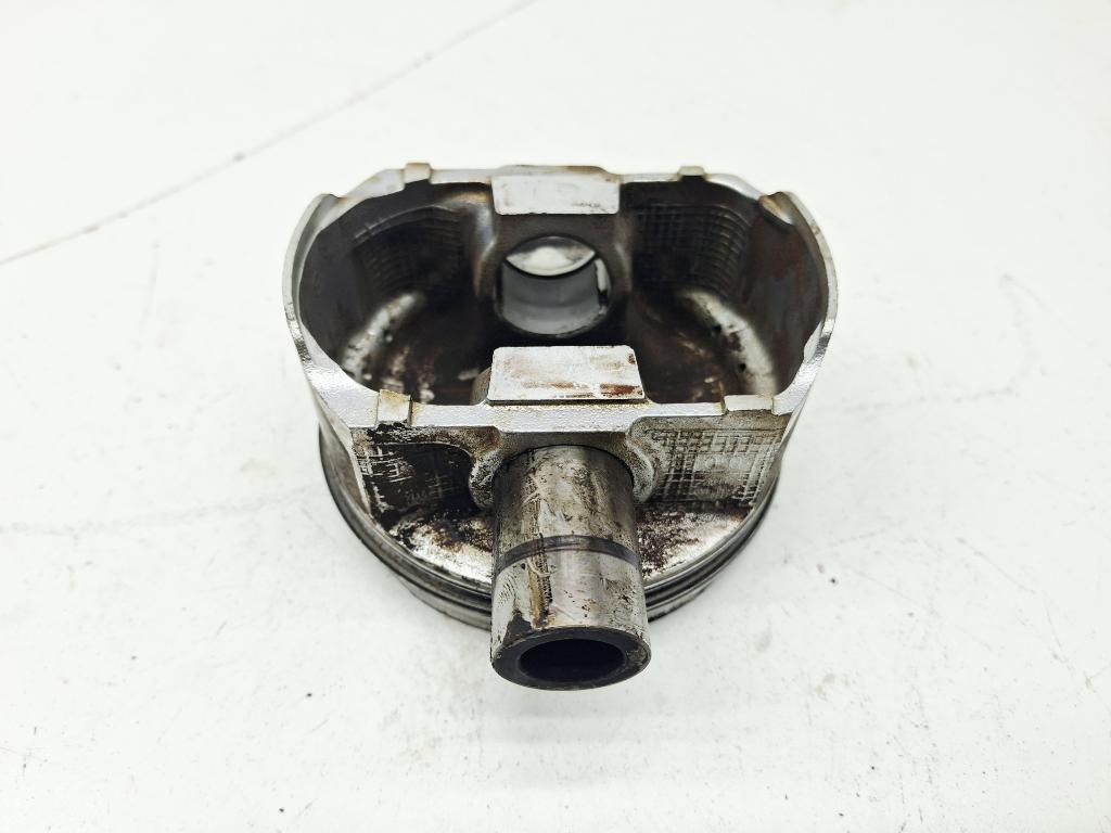 Поршень, 1000 рублей, Пермь