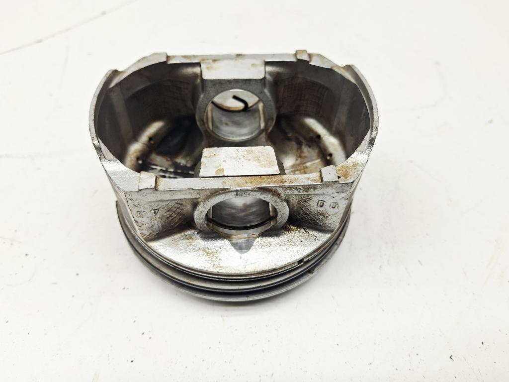 Поршень, 1000 рублей, Пермь