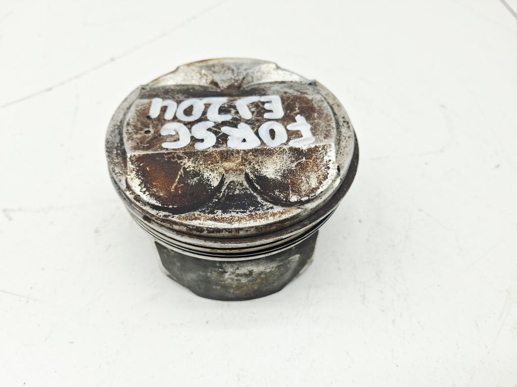 Поршень, 1000 рублей, Пермь