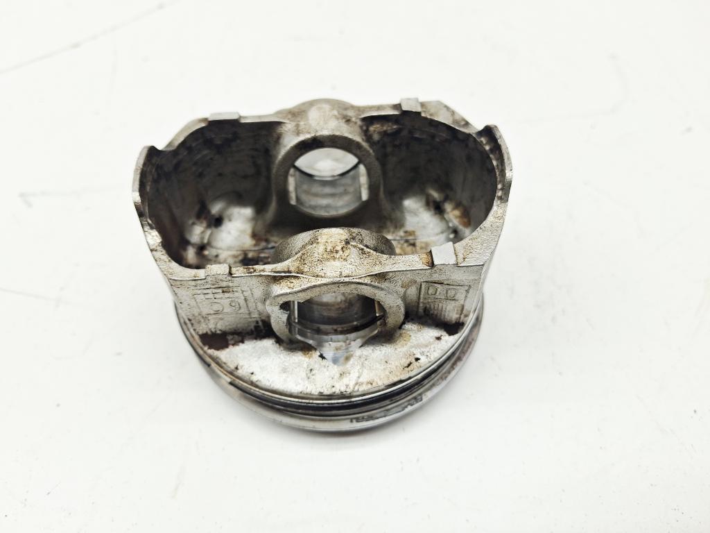 Поршень, 2000 рублей, Пермь