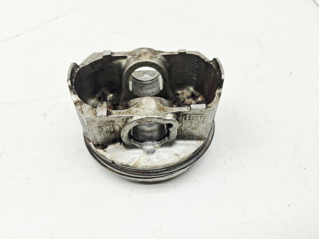 Поршень, 2000 рублей, Пермь