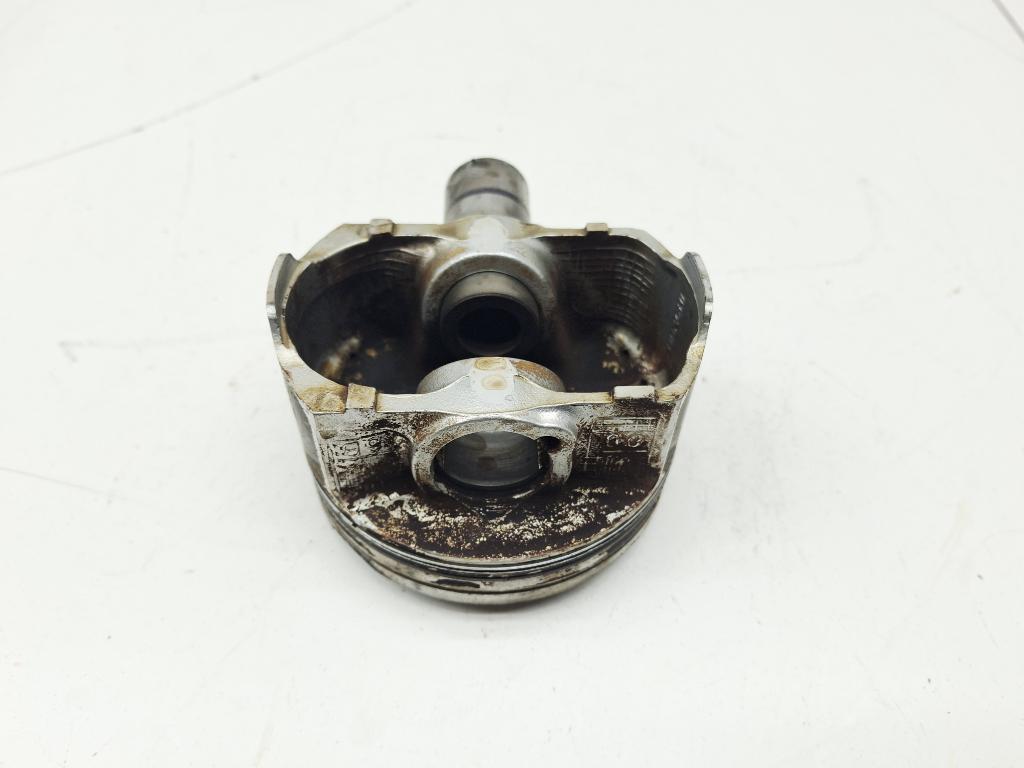 Поршень, 2000 рублей, Пермь