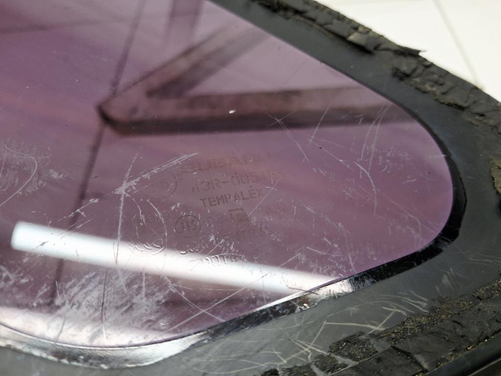 Стекло кузовное глухое правое, 2000 рублей, Пермь