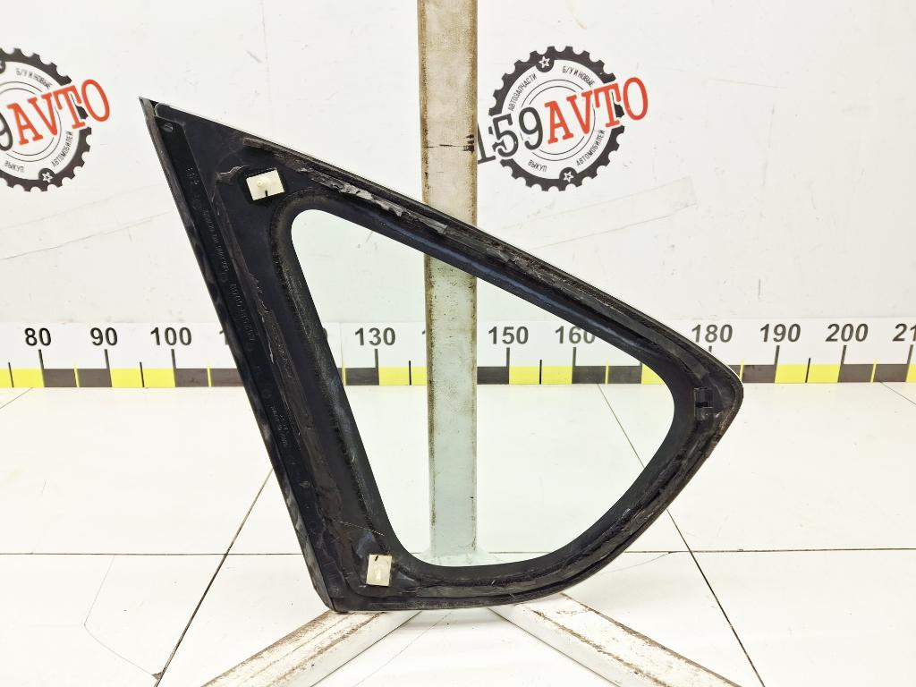 Стекло кузовное глухое правое, 1000 рублей, Пермь