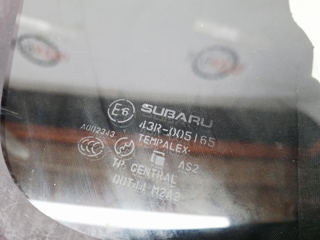 Стекло кузовное глухое правое, 1000 рублей, Пермь