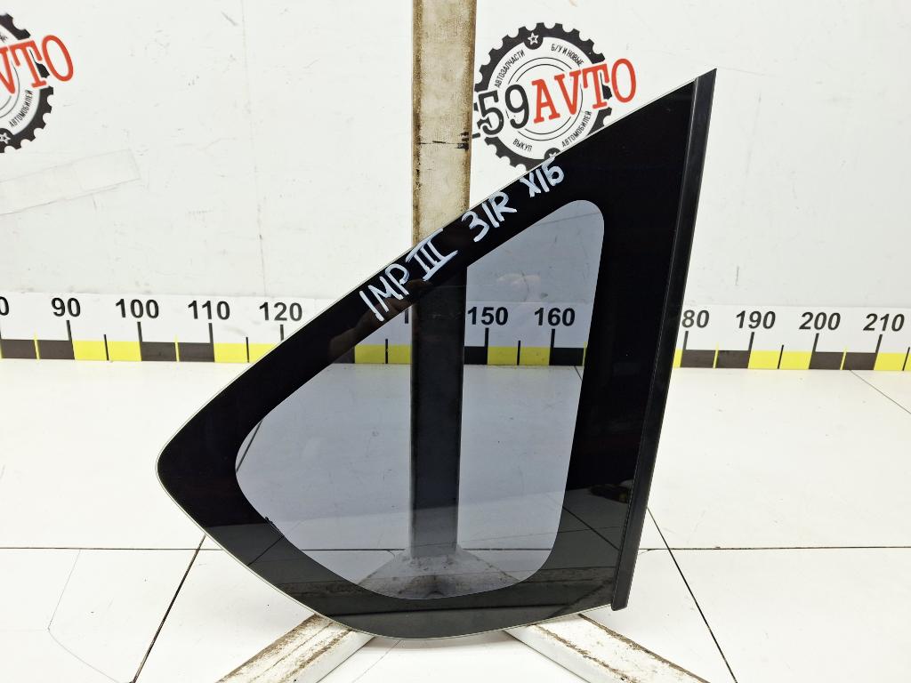 Стекло кузовное глухое правое, 1000 рублей, Пермь