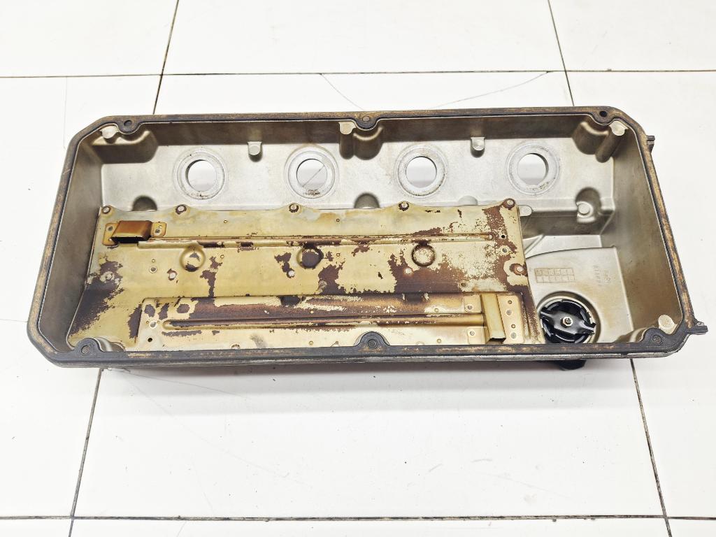 Крышка головки блока клапанная, 2000 рублей, Пермь