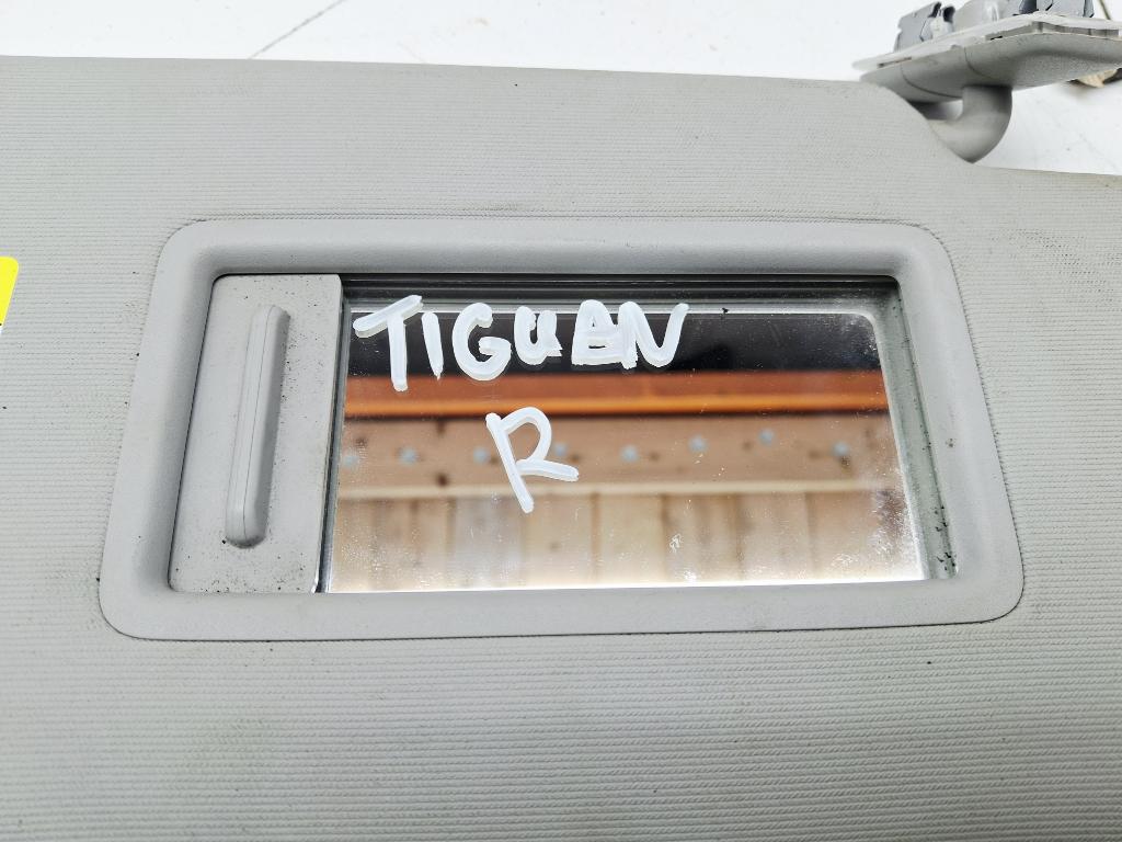 Козырек солнцезащитный правый, 3000 рублей, Пермь