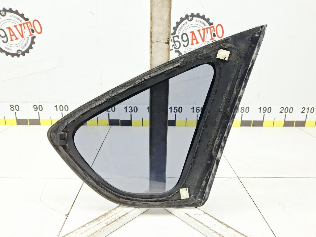 Стекло кузовное глухое левое, 1000 рублей, Пермь