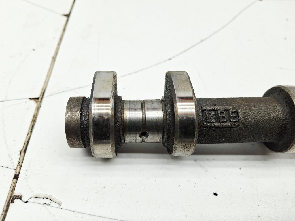 Распредвал выпускной, 2000 рублей, Пермь