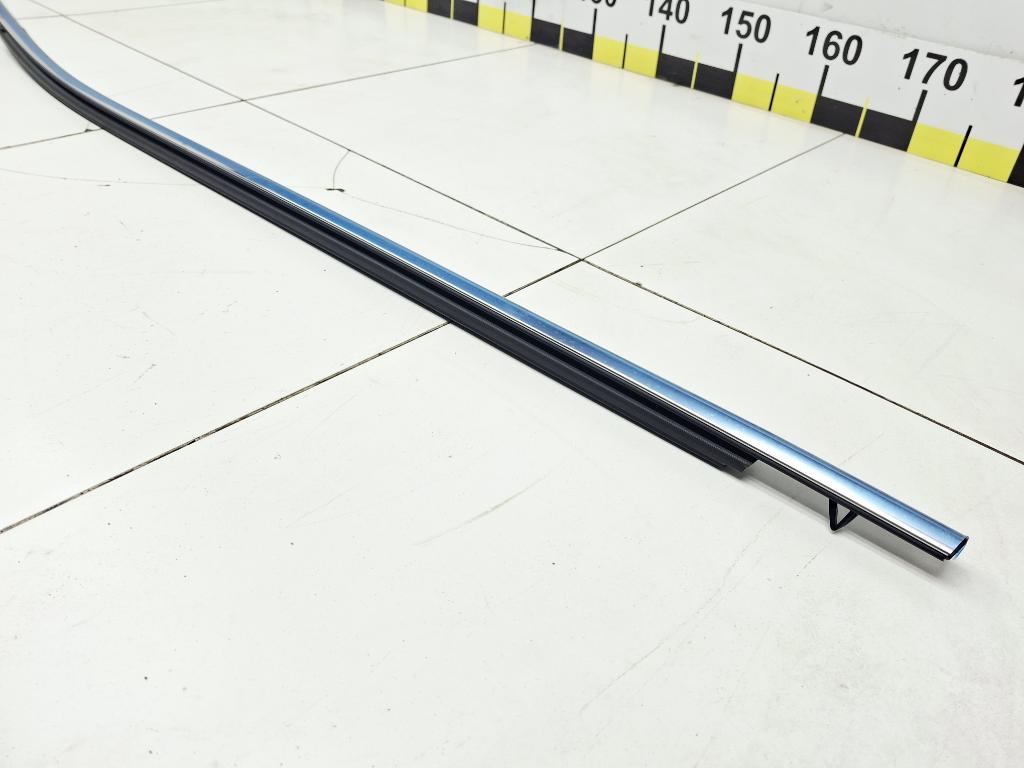 Накладка стекла переднего левого, 4000 рублей, Пермь