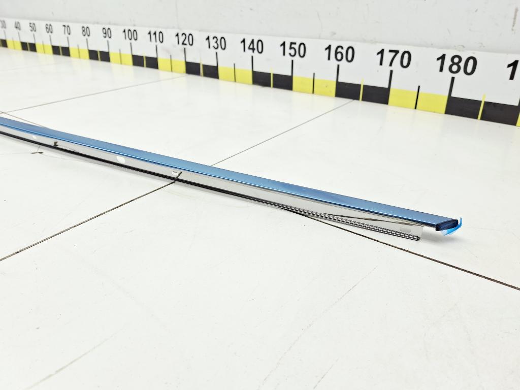 Молдинг передней левой двери, 5000 рублей, Пермь