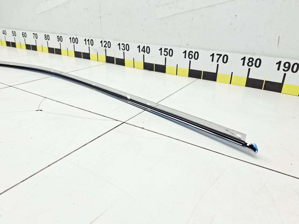 Молдинг передней левой двери, 5000 рублей, Пермь