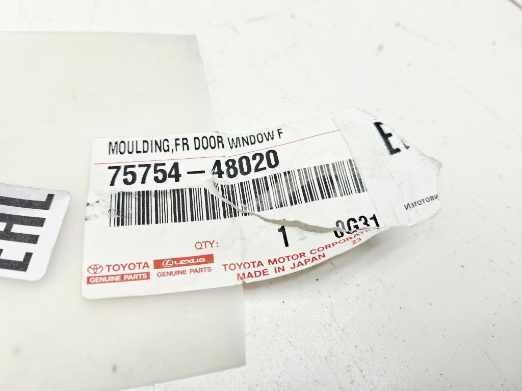 Молдинг передней левой двери, 5000 рублей, Пермь