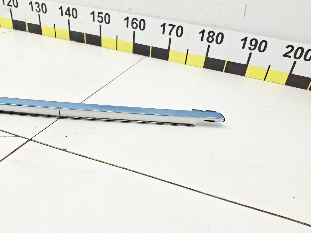 Молдинг передней правой двери, 5000 рублей, Пермь