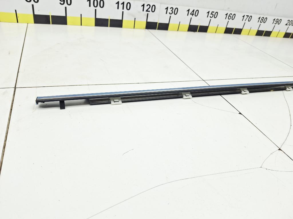 Накладка стекла заднего левого, 5000 рублей, Пермь