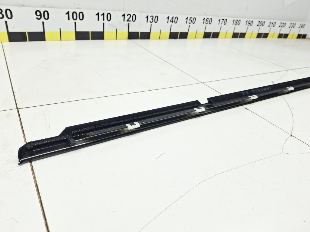 Накладка стекла заднего левого, 5000 рублей, Пермь