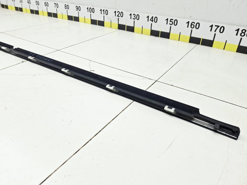 Накладка стекла заднего левого, 5000 рублей, Пермь