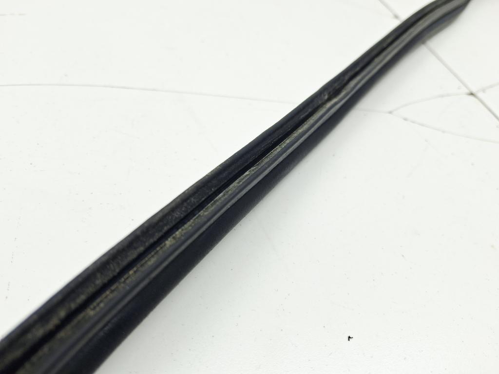 Уплотнитель капота, 500 рублей, Пермь