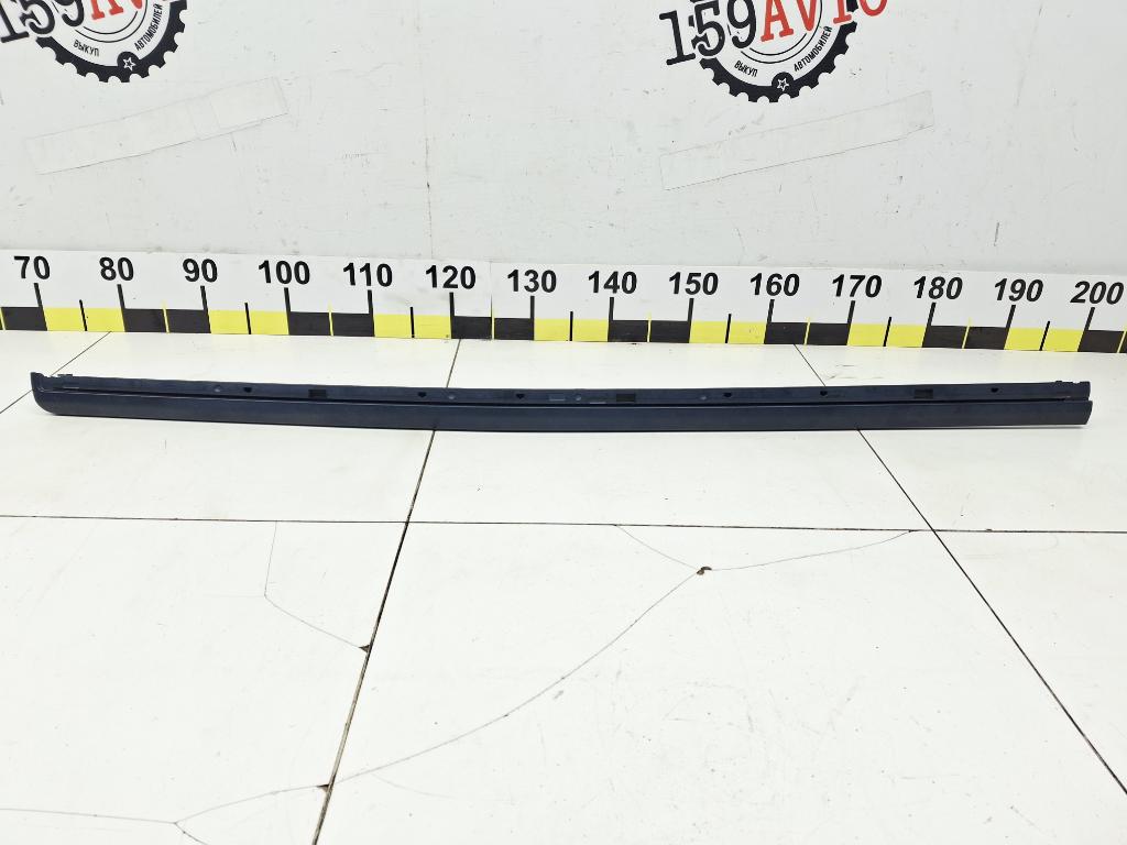 Молдинг передней левой двери, 1000 рублей, Пермь