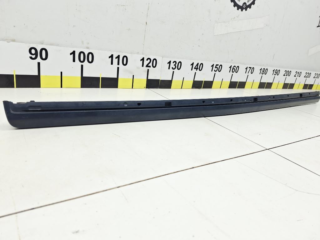 Молдинг передней левой двери, 1000 рублей, Пермь