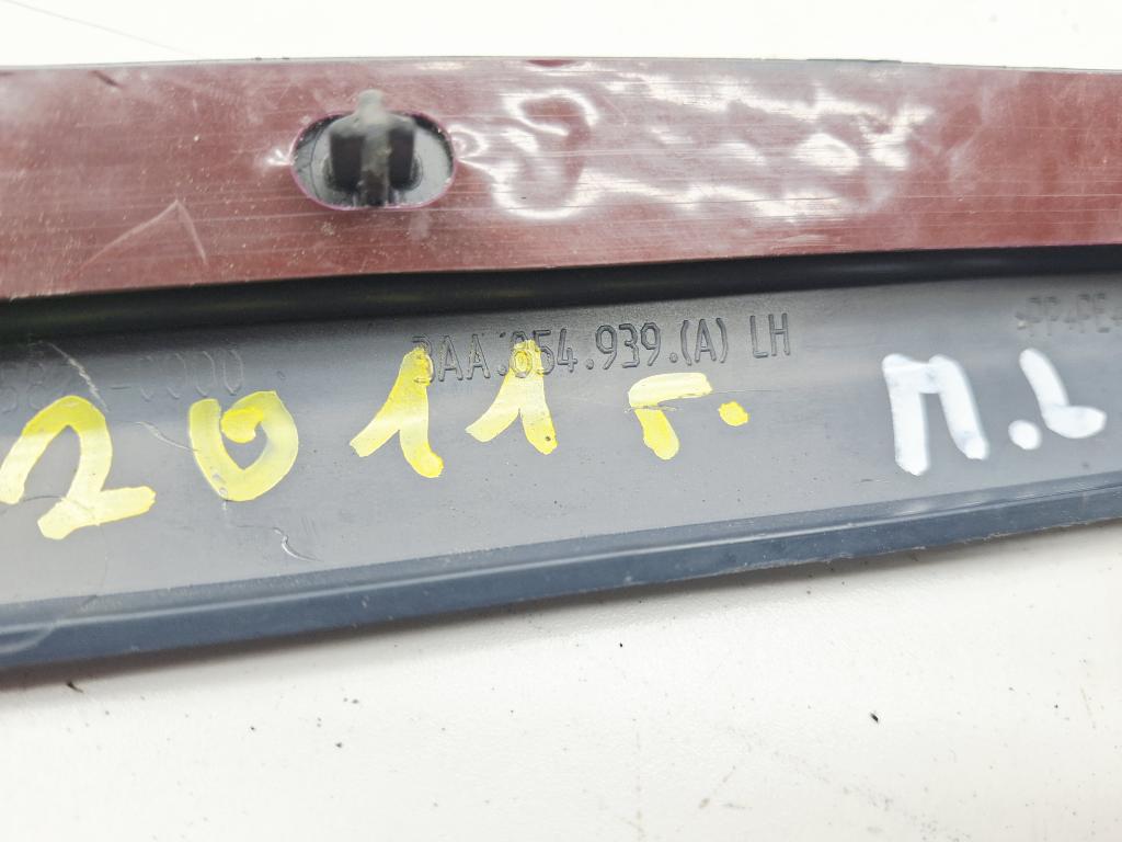 Молдинг передней левой двери, 1000 рублей, Пермь