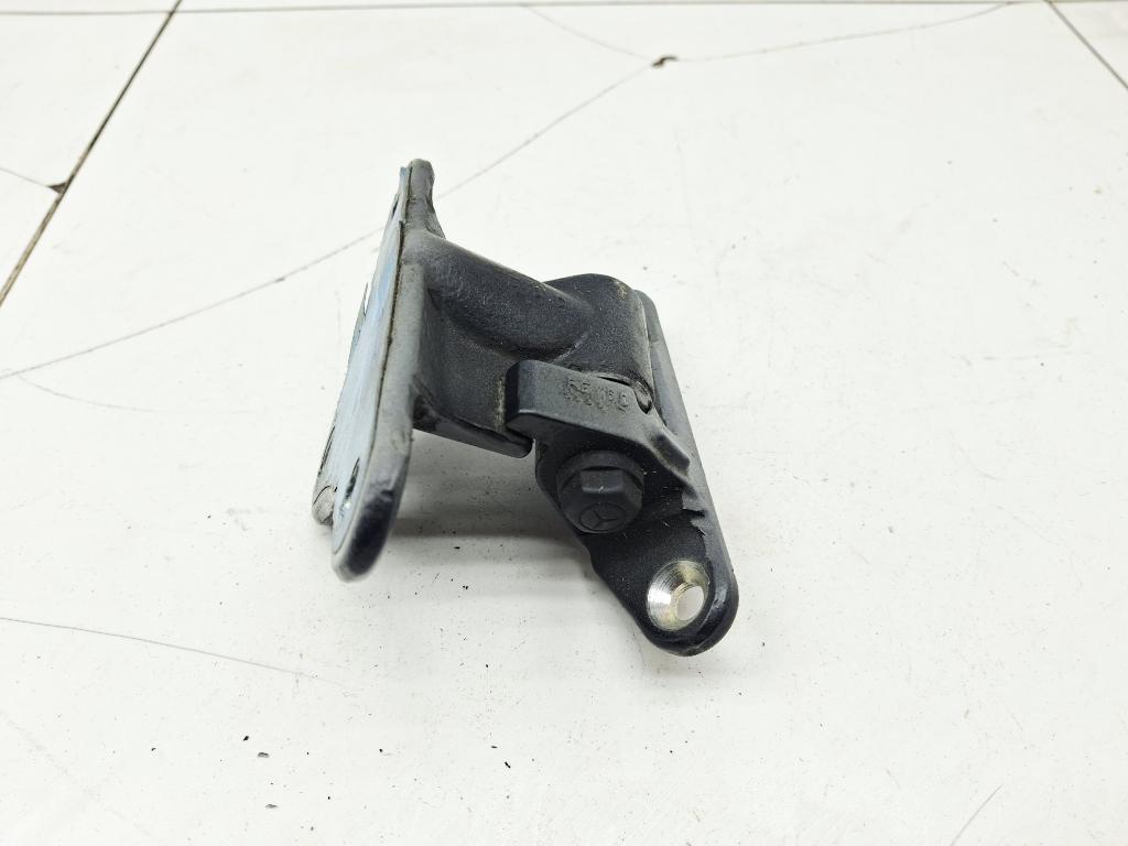 Петля двери передней правой нижняя, 1000 рублей, Пермь