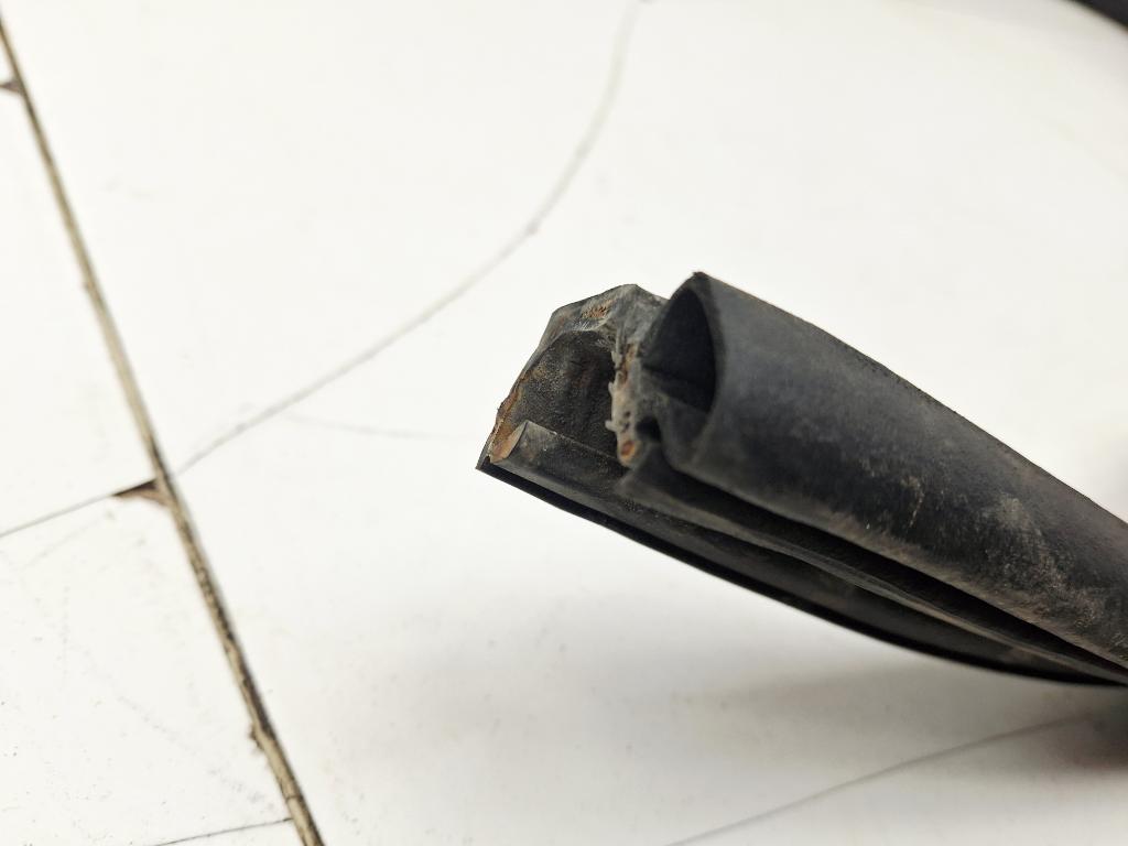 Уплотнитель двери, 1000 рублей, Пермь