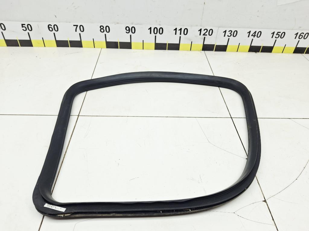 Уплотнитель заднего стекла, 1000 рублей, Пермь