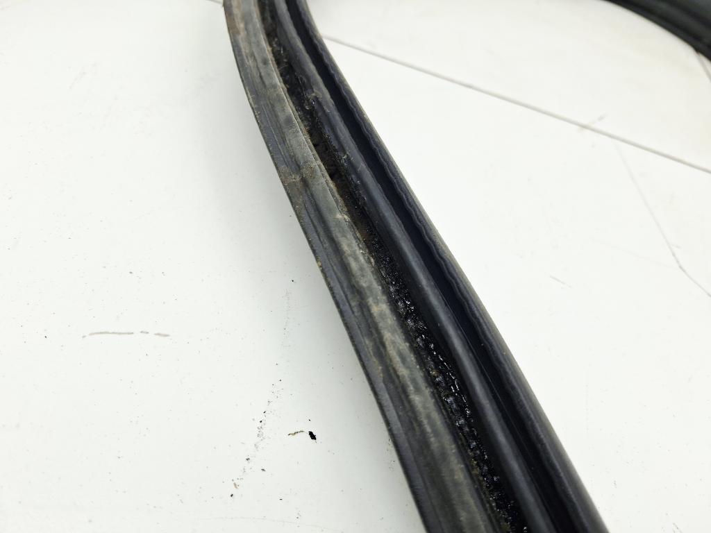 Уплотнитель багажника, 1500 рублей, Пермь