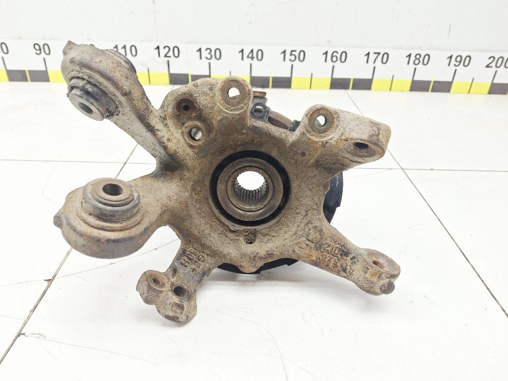 Кулак поворотный задний правый, 3000 рублей, Пермь