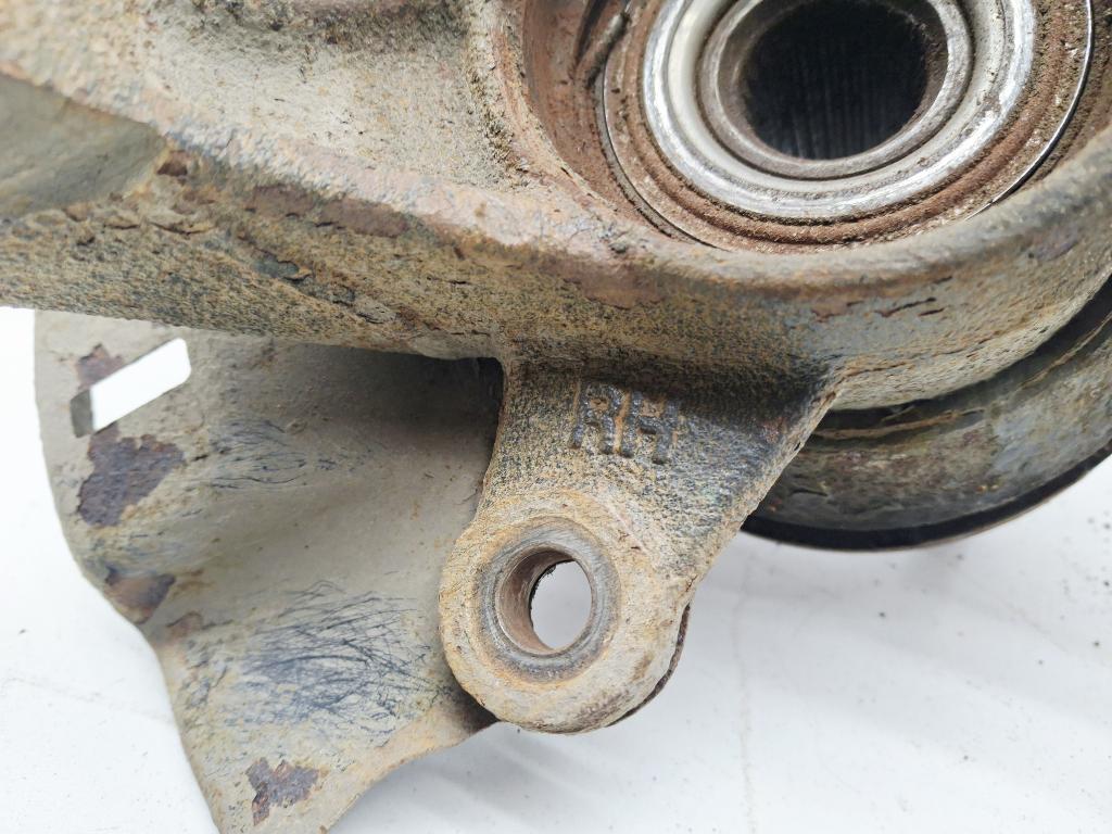 Кулак поворотный передний правый, 5000 рублей, Пермь