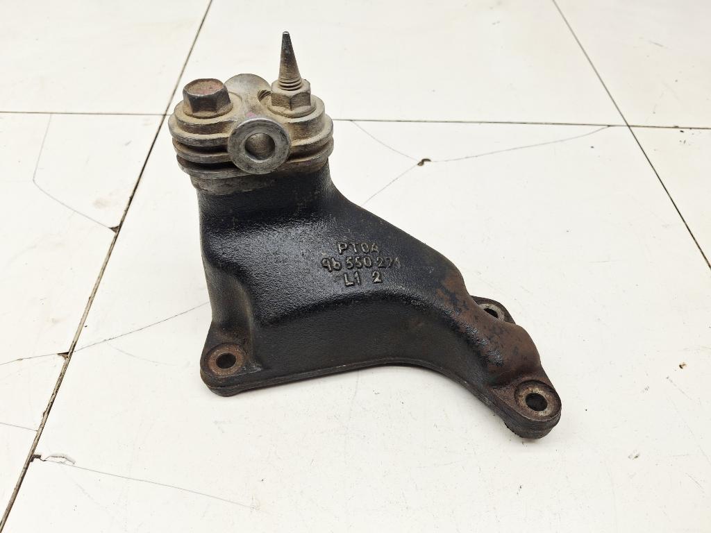 Кронштейн КПП левый, 500 рублей, Пермь