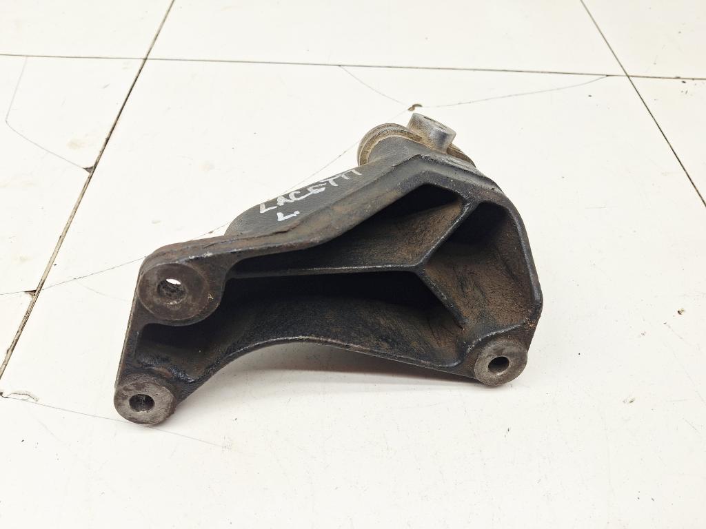 Кронштейн КПП левый, 500 рублей, Пермь