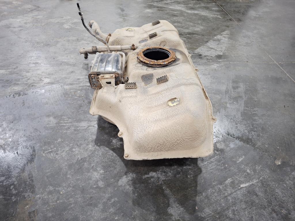 Бак топливный, 8000 рублей, Пермь