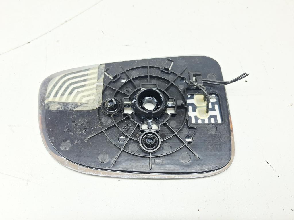 Зеркальный элемент правый, 5000 рублей, Пермь