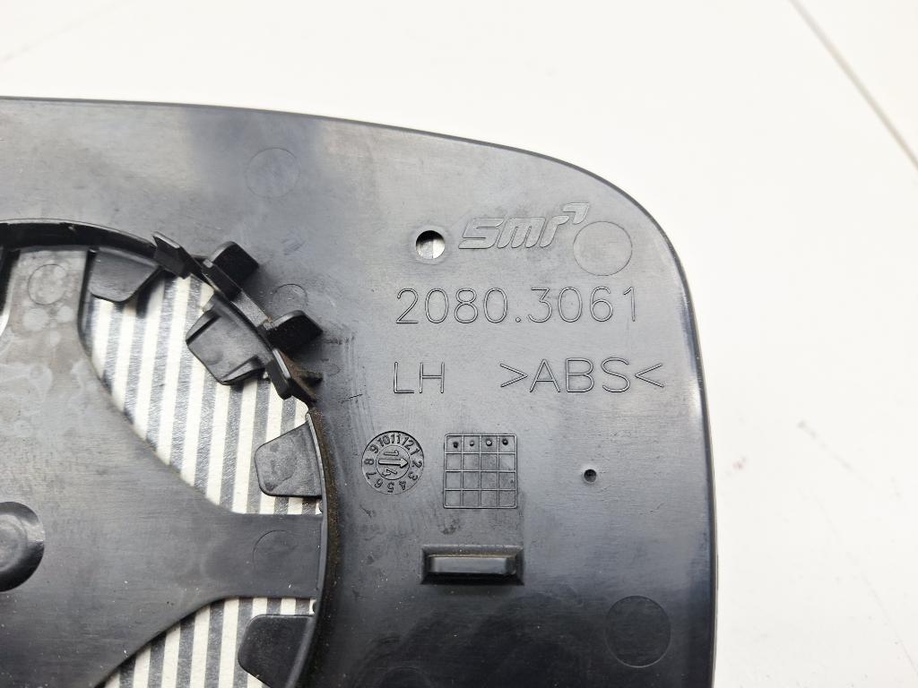 Зеркальный элемент левый, 2000 рублей, Пермь