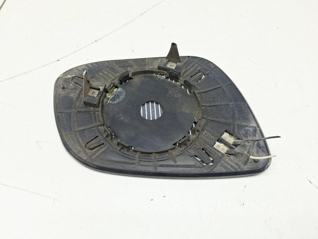 Зеркальный элемент левый, 2000 рублей, Пермь