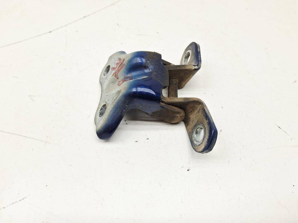 Петля двери задней левой верхняя, 1000 рублей, Пермь