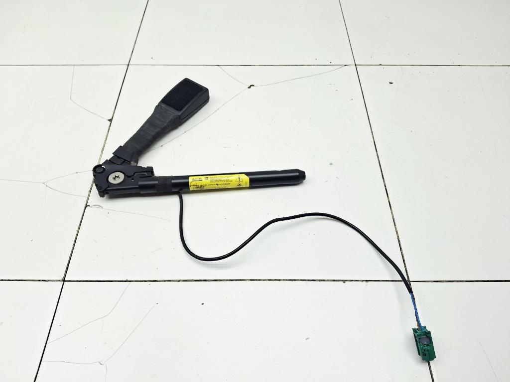 Ответная часть ремня безопасности, 5000 рублей, Пермь