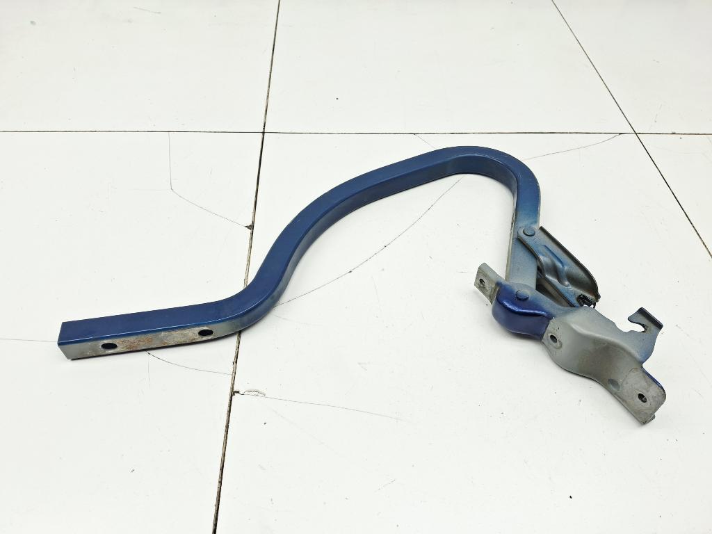 Петля крышки багажника, 2000 рублей, Пермь