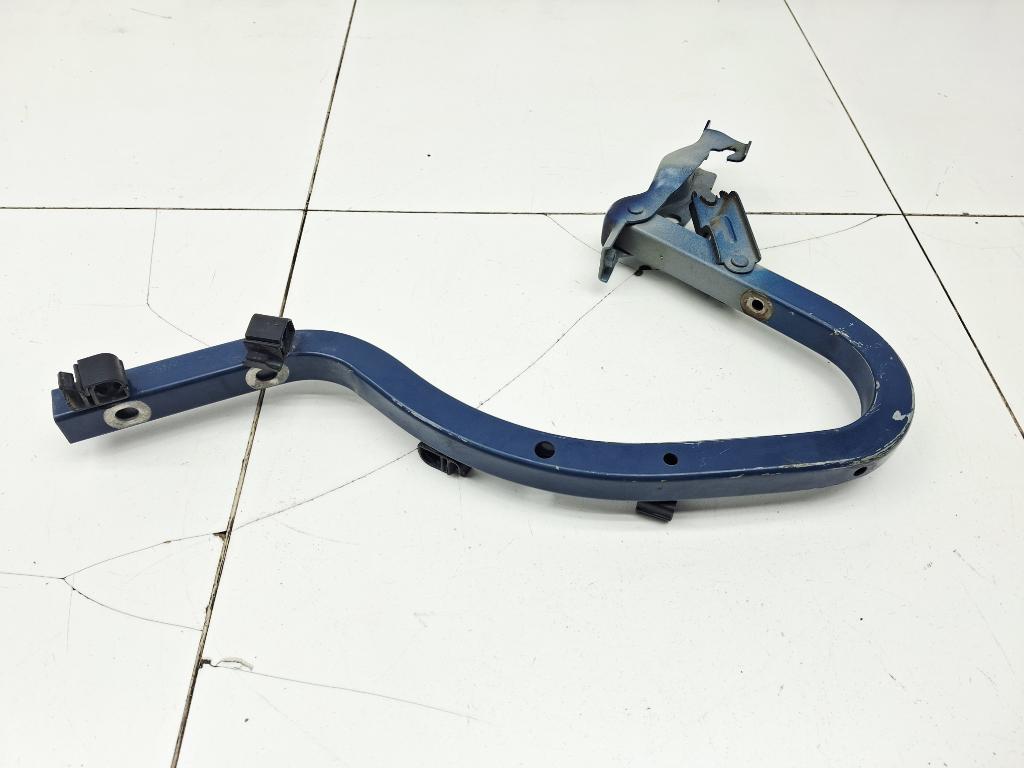 Петля крышки багажника, 2000 рублей, Пермь