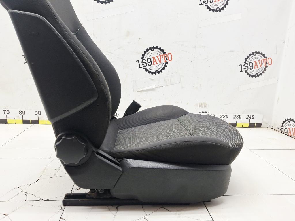 Сиденье переднее правое, 7000 рублей, Пермь