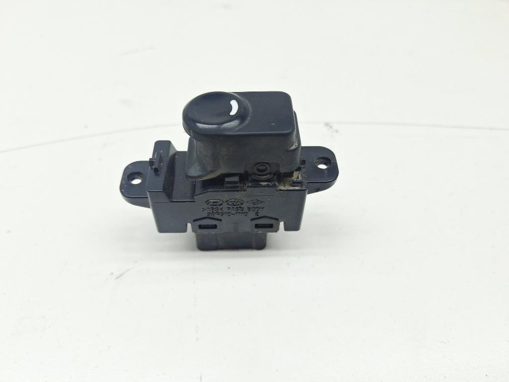 Кнопка стеклоподъемника, 500 рублей, Пермь