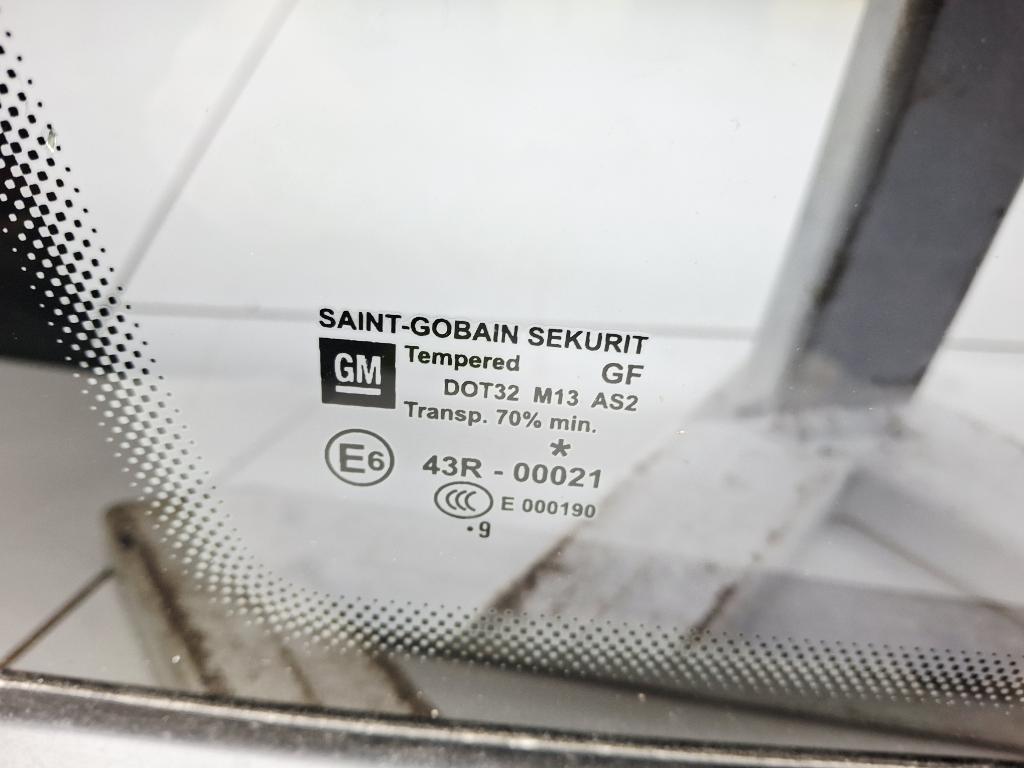 Стекло кузовное глухое левое, 3000 рублей, Пермь